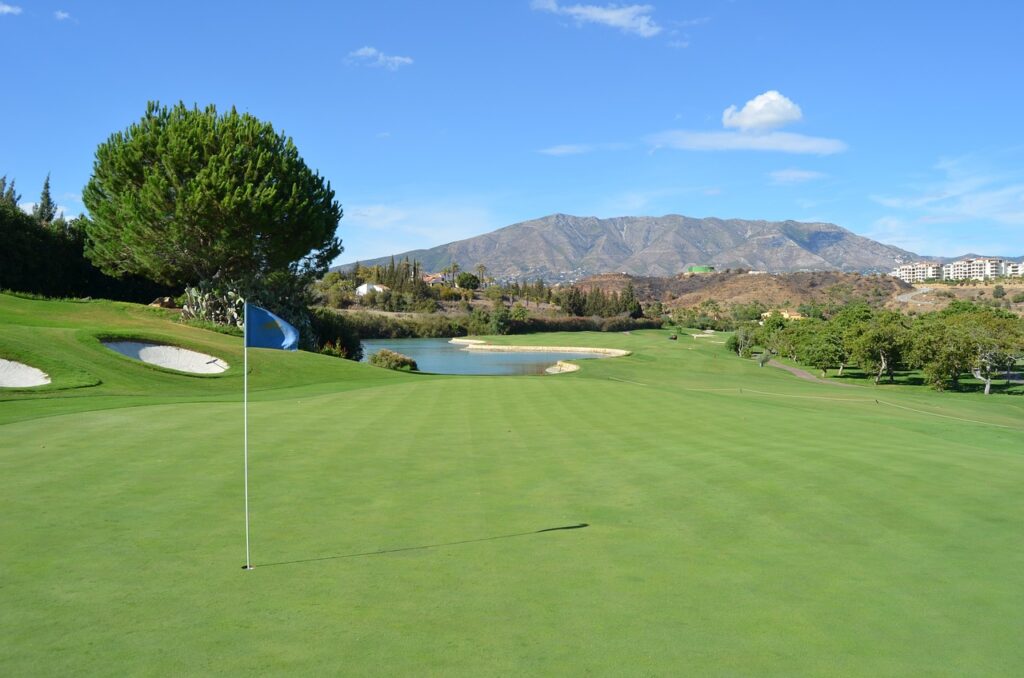 campos de golf en la costa del sol